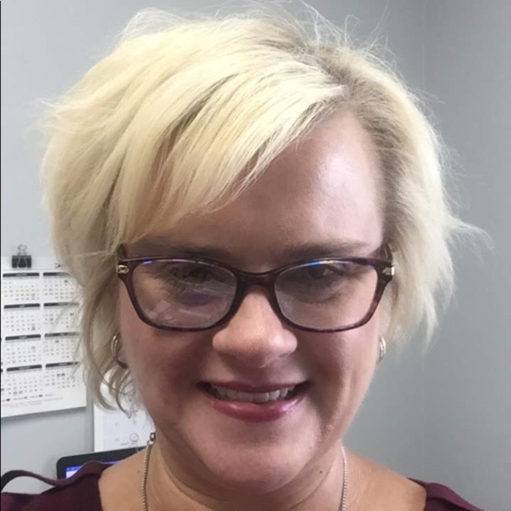 Meet your Posher, Anjie